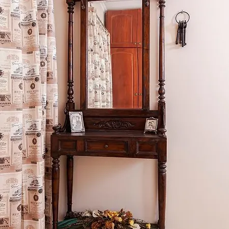 Apartment Manousos *